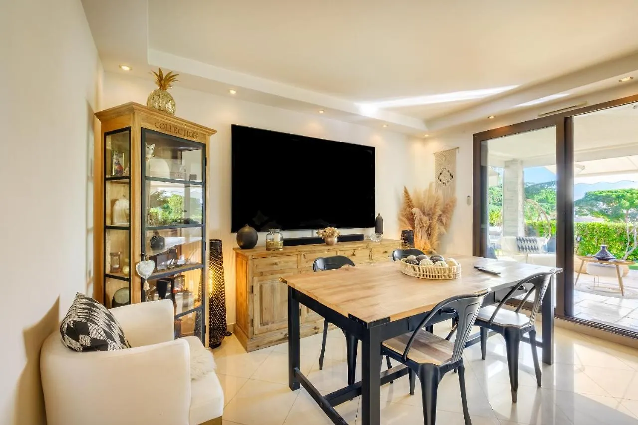 Les Hauts De Vaugrenier Villeneuve-Loubet France